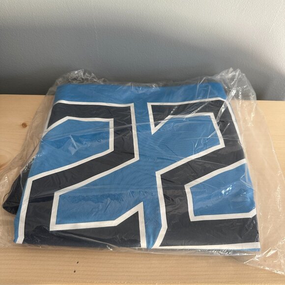 Derrick Henry | TN Titans Nike Jersey | Ladies Cut | L | NWT - Picture 2 of 4